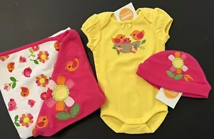 Neu mit Etikett Kleinkind 0-3 Monate Gymboree BRANDNEU BABY Sweetie Birdie Decke, Mütze & Body - Bild 1 von 5