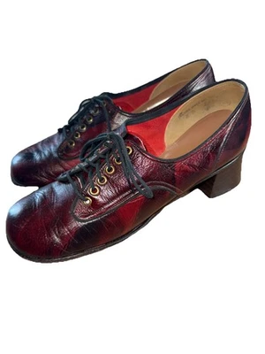 Vintage 60s RARE & FUN Montgomery Ward Red/Black Leather Oxford Heels Women’s 8 - Image 1 of 4