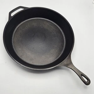 Lodge 14SK Cast Iron Skillet 15 in USA Vintage Egg-Logo Camp Frying Pan - Picture 1 of 11