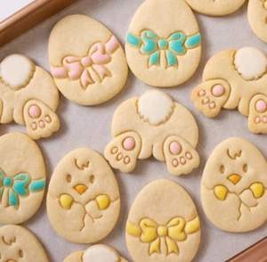 Happy Easter Egg Cookie Embosser Mold Cute Bunny Chick Shaped Fondant Icing Bisc - Picture 1 of 2