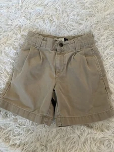 Gap Kids Boys Sz. 5 “ Easy Fit” Classic Khaki Shorts. - Picture 1 of 11