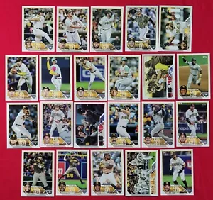 2023 Topps San Diego Padres Team Set - Alle Teamkarten aus Serie 1 & 2 - Bild 1 von 1
