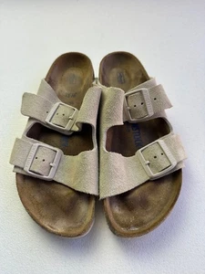 Birkenstock Arizona Pantoletten Sandalen taupe Wildleder US Damen 7, Herren 5 EU38 schmal - Bild 1 von 12
