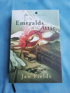 Annie's Attic Mysteries - Emeralds In The Attic Jan Fields HCDJ - Picture 1 of 1