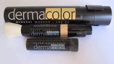 Mineral Powder Makeup ~ Colorescience ~ "Apricot" neutralizes ruddy skin tones - Image 1 of 4