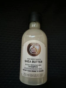 Champú ricamente reponente The Body Shop SHEA BUTTER 8,4 OZ - Imagen 1 de 2