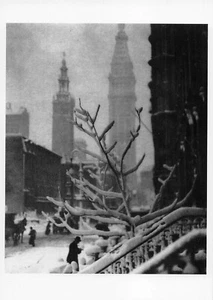Alfred Stieglitz New York Winter Snow B/W Photo Reprint Art Vintage Postcard - Picture 1 of 2