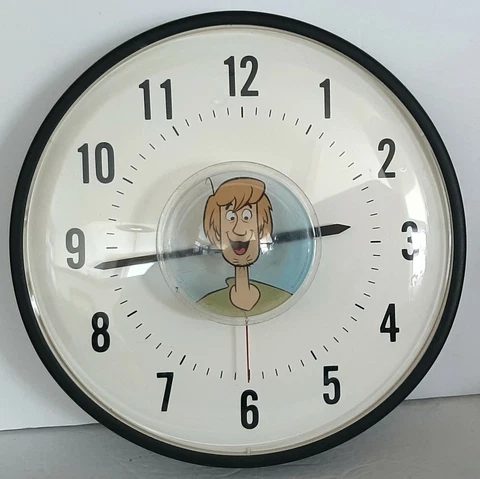 RARE Scooby Doo Shaggy Wall Clock Battery Operated 13" Diameter Keeps Good Time Cover