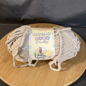 Bernat Baby Blanket Yarn, 100% Polyester, 1 Pack of 1 Skein Dove - Picture 1 of 4