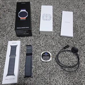 Samsung - Galaxy Watch Ultra Smartwatch 47mm LTE - Titanium White - Photo 1 sur 10