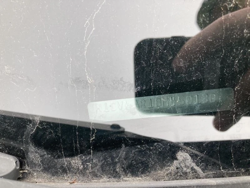 (LOCAL PICKUP ONLY) Windshield Glass Sedan Fits 09-13 INFINITI G37 4239429 - Image 1 of 4