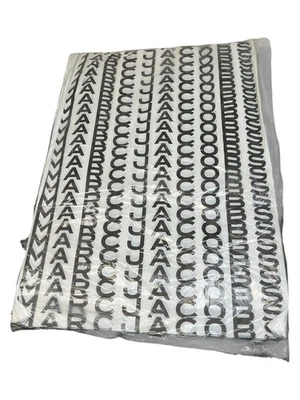 Marc Jacobs Logo Tissue Paper 200 Pack 19" X 28" - Image 1 of 3