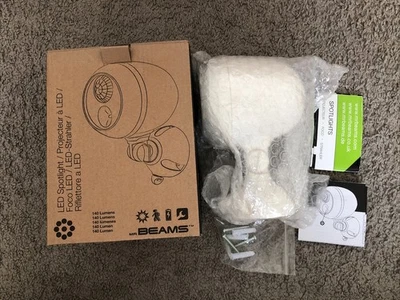 Mr Beams Netbright Wireless LED Spotlight, Motion Sensor, Photocell, White MB330 - Image 1 of 4