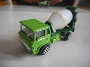 Yatming Cement Truck in Green/White - Foto 1 di 2