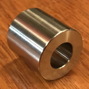 EXTSW 12,5 mm ID x 25 mm OD x 25 mm distanziale inox 316 lungo - Foto 1 di 10