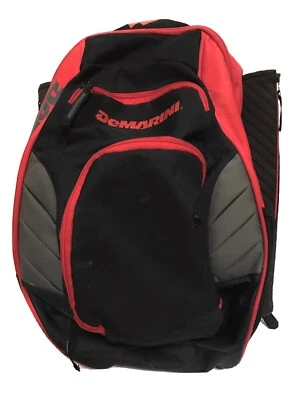 Mochila de beisebol softbol DeMarini Voodoo OG vermelha escarlate e preta - Imagem 1 de 4