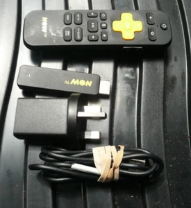 Roku 3801 Now TV HDMI Smart Stick HD mit Sprachsuche Fernbedienung - Bild 1 von 4