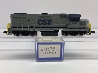 Life-Like N #6638 CSX Railway #7842 GP38 Diesel Engine Locomotive - Image 1 of 4