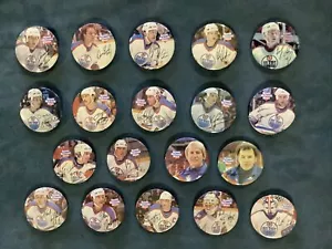 83/84 Edmonton Oilers Ronald McDonald House pinback buttons 19 of 25 - Picture 1 of 12