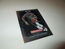 Giannis Antetokounmpo Monopoly Prizm 2022-23 Panini Prizm