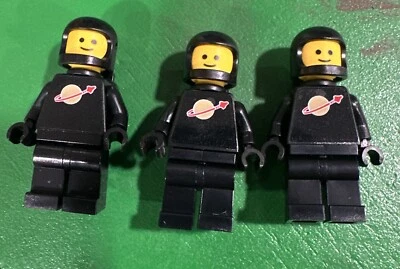 LEGO Lot 3 Black Spaceman  W/ Space Helmet And Oxygen Tank - Image 1 of 2