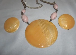 Vntg Karla Jordan Pink & Yellow Necklace 22" Pendant Post Earrings Silver NICE - Picture 1 of 4