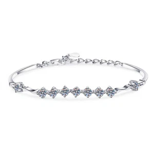 1.35CT VVS1 GRA Moissanite Women's Bangle Bracelet 18K White Gold Plated Silver - Picture 1 of 7