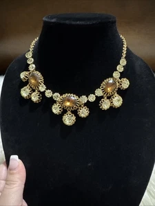 Collar Shiaparelli Vintage Firmado Verde Ámbar Cabujones Tono Dorado Declaración Nuevo con Etiquetas - Imagen 1 de 14