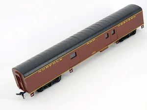 HO ConCor NORFOLK & WESTERN 72' Streamlined Baggage N&W #1433 Passenger Car MW - Picture 1 of 3