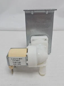154637401 - Válvula de agua para lavavajillas Frigidaire - Imagen 1 de 7