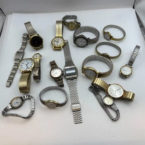 Paquete De 17 Relojes De Cuarzo Mixtos Vintage/Modernos Sin Probar Lote De Trabajo REPUESTOS REPARACIÓN - Imagen 1 de 16