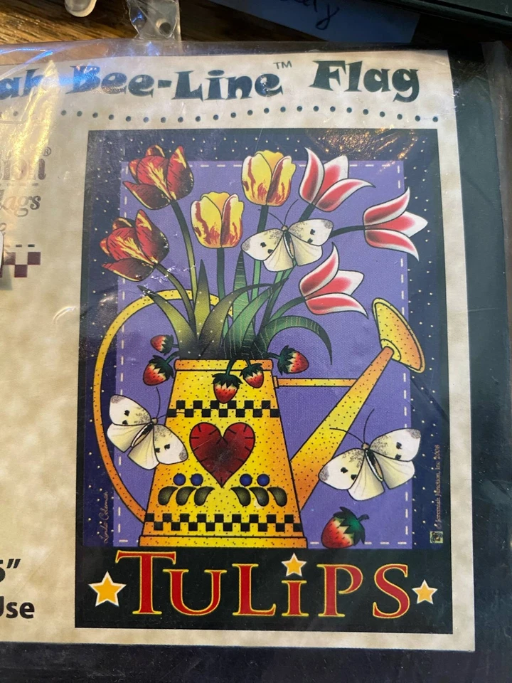 Bandera de jardín Jeremiah Bee-Line 24"x36" tulipanes Foto 1 de 1