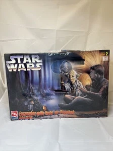 AMT STAR WARS Original ENCOUNTER WITH YODA ON DAGOBAH # 8263 Factory Sealed Box - Picture 1 of 7