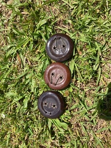 Rolls Royce Silver Shadow, Bentley T1 . Three Ceramic Wiring Insulators - Picture 1 of 2