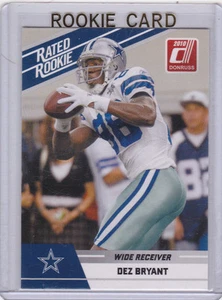 DEZ BRYANT 2010 Donruss TARJETA DE NOVATO CON CLASIFICACIÓN RADIOCONTROL Dallas Cowboys Fútbol ESTRELLA WR - Imagen 1 de 2