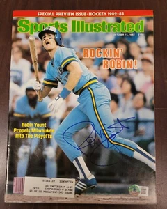 Robin Yount Signed Sports Illustrated Magazine 10/11/82 Brewers Beckett Auto - Picture 1 of 4
