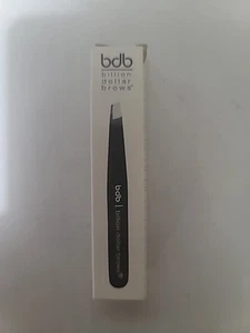 Pinzas inclinadas de belleza para cejas de mil millones de dólares - Imagen 1 de 4