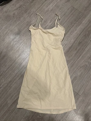 Nuevo vestido sin mangas para mujer SKIMS de arcilla para todos talla XS Foto 1 de 3