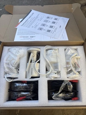 Samsung SNK-B73041BW Wireless Indoor/Outdoor 4 Surveillance Camera - Image 1 of 2