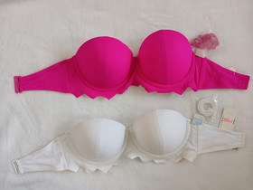 NWT Lot Of 2 Victoria Secret Super Push Up Bra Hot Pink and White  32  - 34 D DD