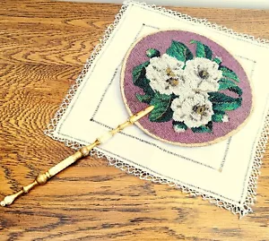 Victorian Beadwork Needlework Face Screen White Flowers Gilt Handle. - Picture 1 of 11