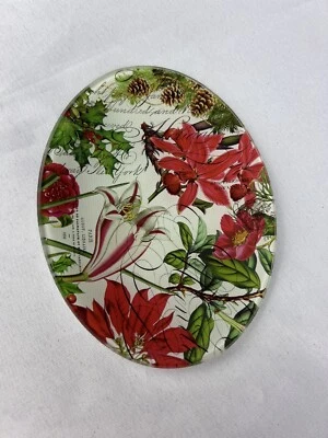 Michel Design Works Christmas Holly Berry Poinsettia Oval Bar Soap Trinket Tray - Image 1 of 4
