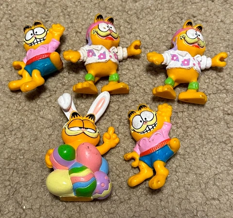 Garfield Figure Toy Lot Of 5 1980s Retro Vintage Collectible Cat FIgures Cover