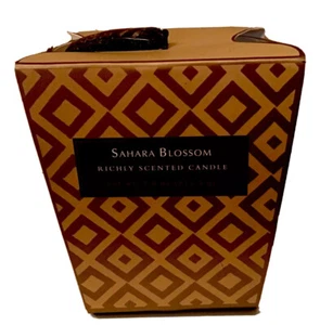 Sahara Blossom Richly Scented Candle - Picture 1 of 3
