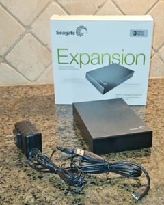Seagate Expansion 3TB USB 3.0 External Hard Drive STBV3000100 Model # SRD00F2 - Afbeelding 1 van 8