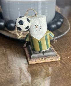 THE ORIGINAL S'MORES SNOWMAN WITH SOCCER BALL RESIN CHRISTMAS ORNAMENT MIDWEST - Picture 1 of 5