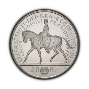 GREAT BRITAIN. 2002, 5 Pounds - QEII, Accession Jubilee, Young Queen Horseback - Picture 1 of 5