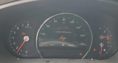 2016-2018 Sorento OE Speedometer Gauge Cluster 106K Miles Kia - Image 1 of 4