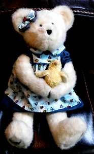 LE RARE Boyds Bears and Friends Bär mit Küken, bestickter Fuß, 17 Zoll gewichtet - Bild 1 von 4