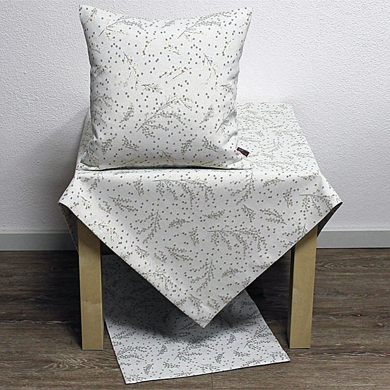 Weihnachts Tischdecke Mitteldecke Branches Zweige gold 85x85cm Hossner WA - Bild 1 von 1